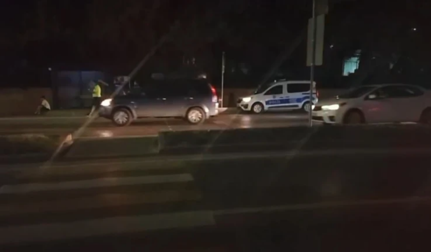 Yaya geçidinde otomobilin çarptığı Begüm, hayatını kaybetti