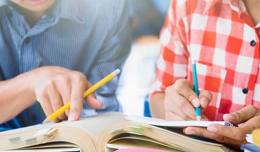 Güney Kıbrıs’ta her 1700 öğrenciye 1 rehberlik öğretmeni düşüyor: Bağımlılık verisi de paylaşıldı