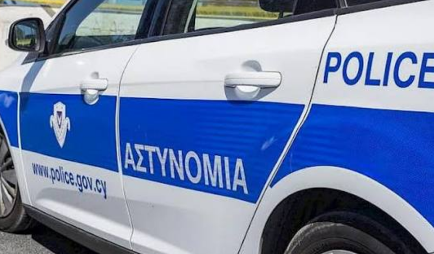 Polis hırsızlıktan tutuklandı