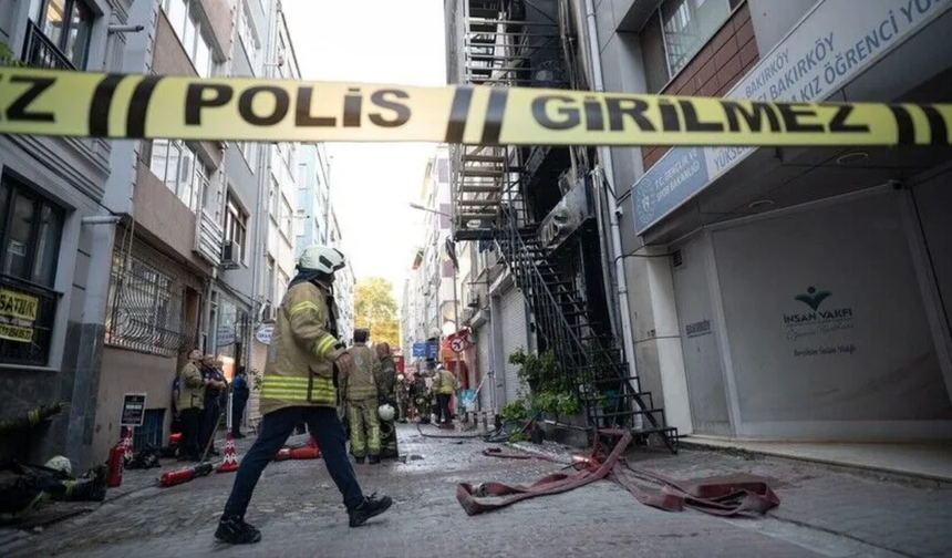 Bakırköy’de Yangın: 12 Yaralı