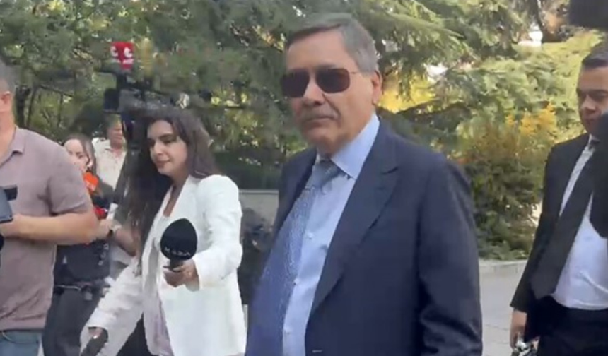 Melih Gökçek ifade vermek için adliyede