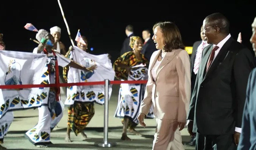 Trump, Kamala Harris'in dış görünüşüyle dalga geçti