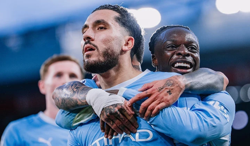 Manchester City, İngiltere Premier Lig'in 6. haftasında Liverpool'u deplasmanda 3-0 mağlup etti.