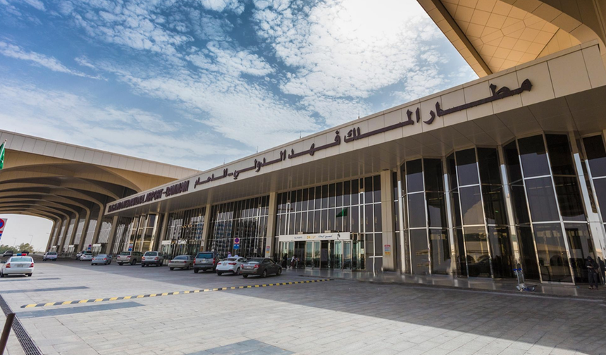 Suudi Arabistan'da Havalimanına Saldırı: 1 Ölü!