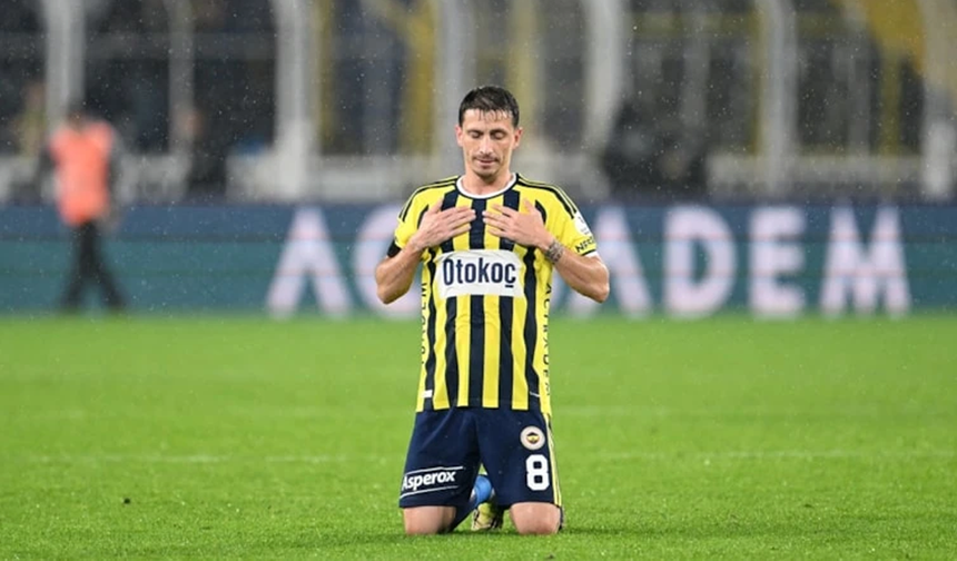 Mert Hakan Yandaş, Fenerbahçe formasına kavuştu