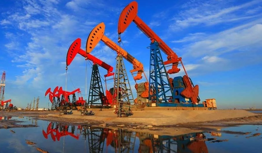 OPEC'in günlük ham petrol üretimi eylülde 920 bin varil arttı