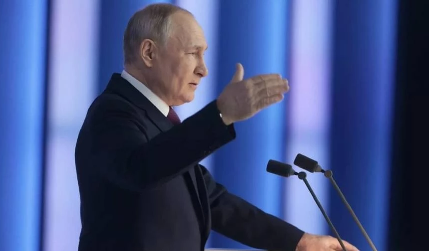 Putin, Rusya'ya doğrudan saldırıda tüm silahların kullanılmasının gündeme geleceğini belirtti