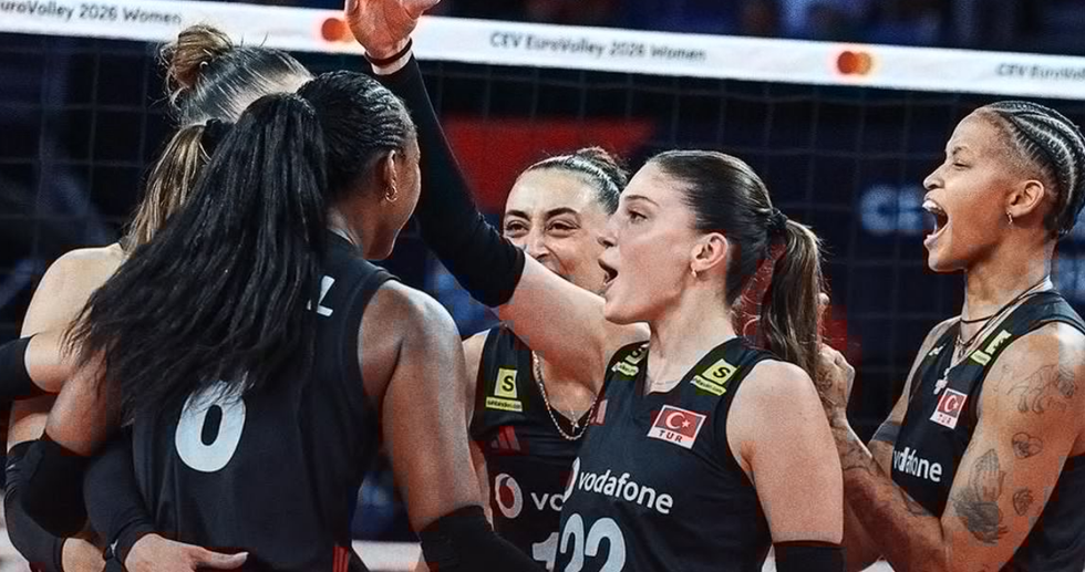 A Milli Kadın Voleybol Takımı 2'de 2 Yaptı