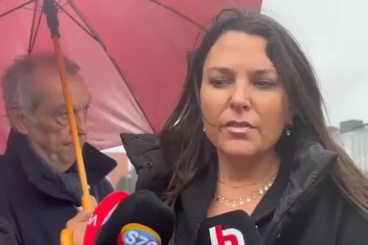 Gozaltina Alinan Ece Uner Adli Kontrolle Serbest Birakildi 1742313156 283 Large