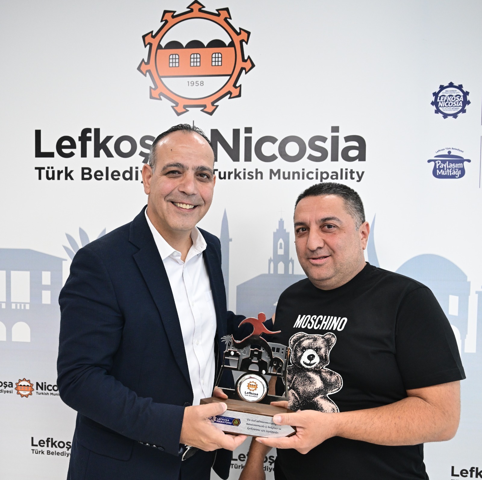 7D4Ac1A5 39B6 48Ed 8Ad6 696F5775De96