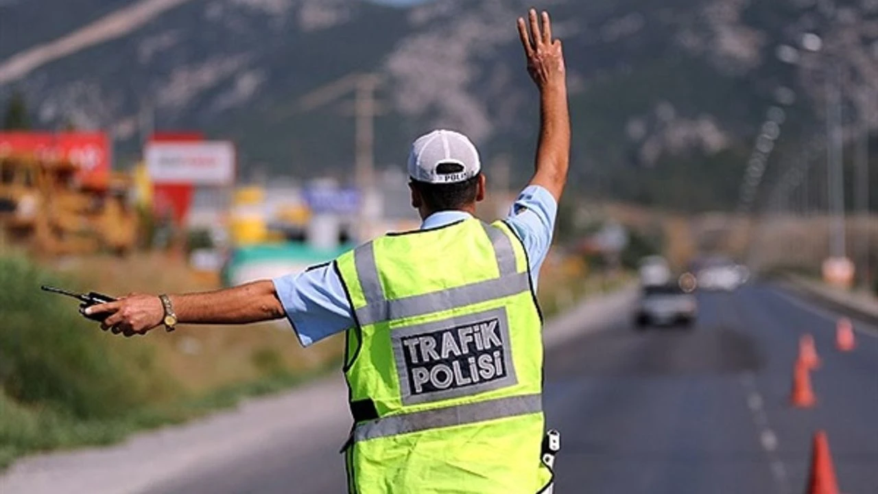 Bir haftada 53 trafik kazası: 22 kişi yaralandı