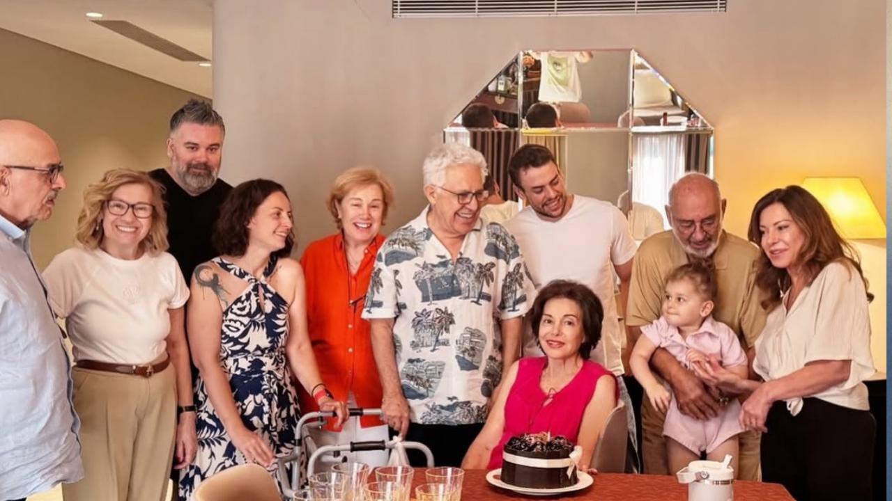 Aylin Livaneli’den Sevindiren Haber
