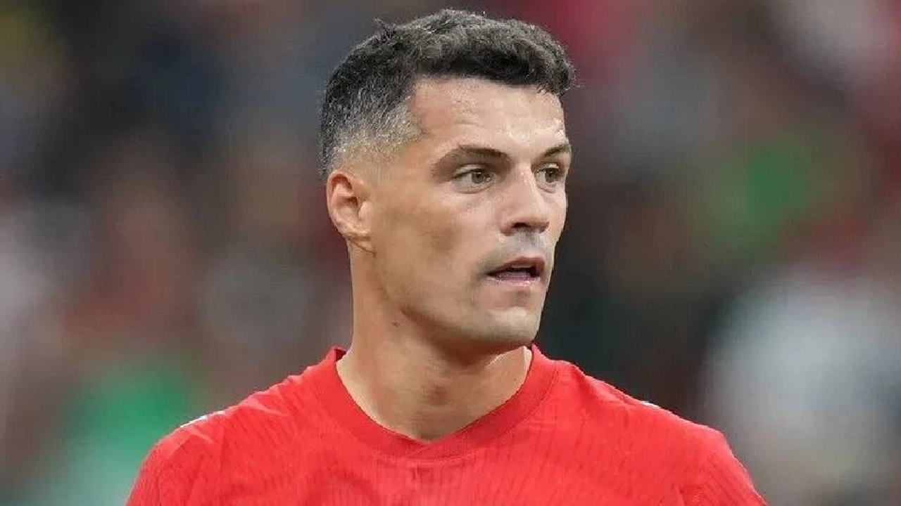 İsviçreli futbolcu Xhaka, sahte koronavirüs sertifikası aldığını itiraf etti