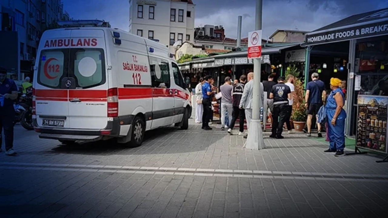 Fatih’te döviz bürosunda silahlı kavga: 2 kişi hayatını kaybetti, yaralılar var