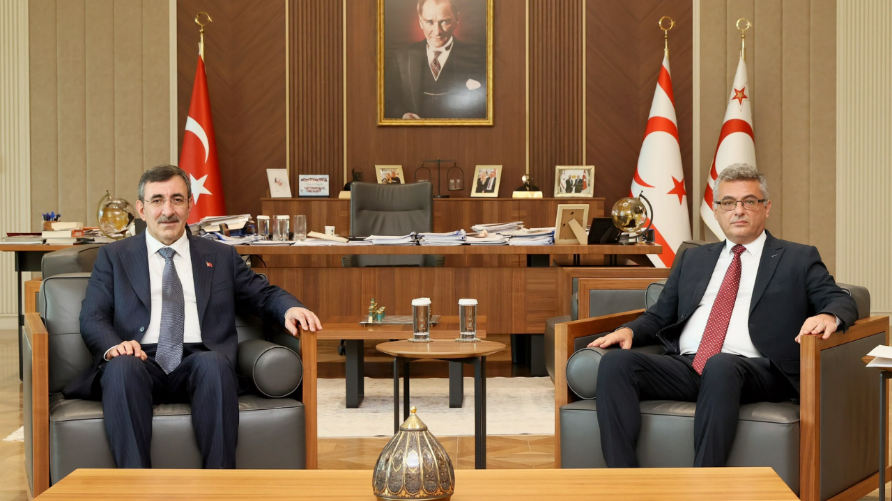 Erhürman, Cumhurbaşkanı Yardımcısı Yılmaz’la bir araya geldi