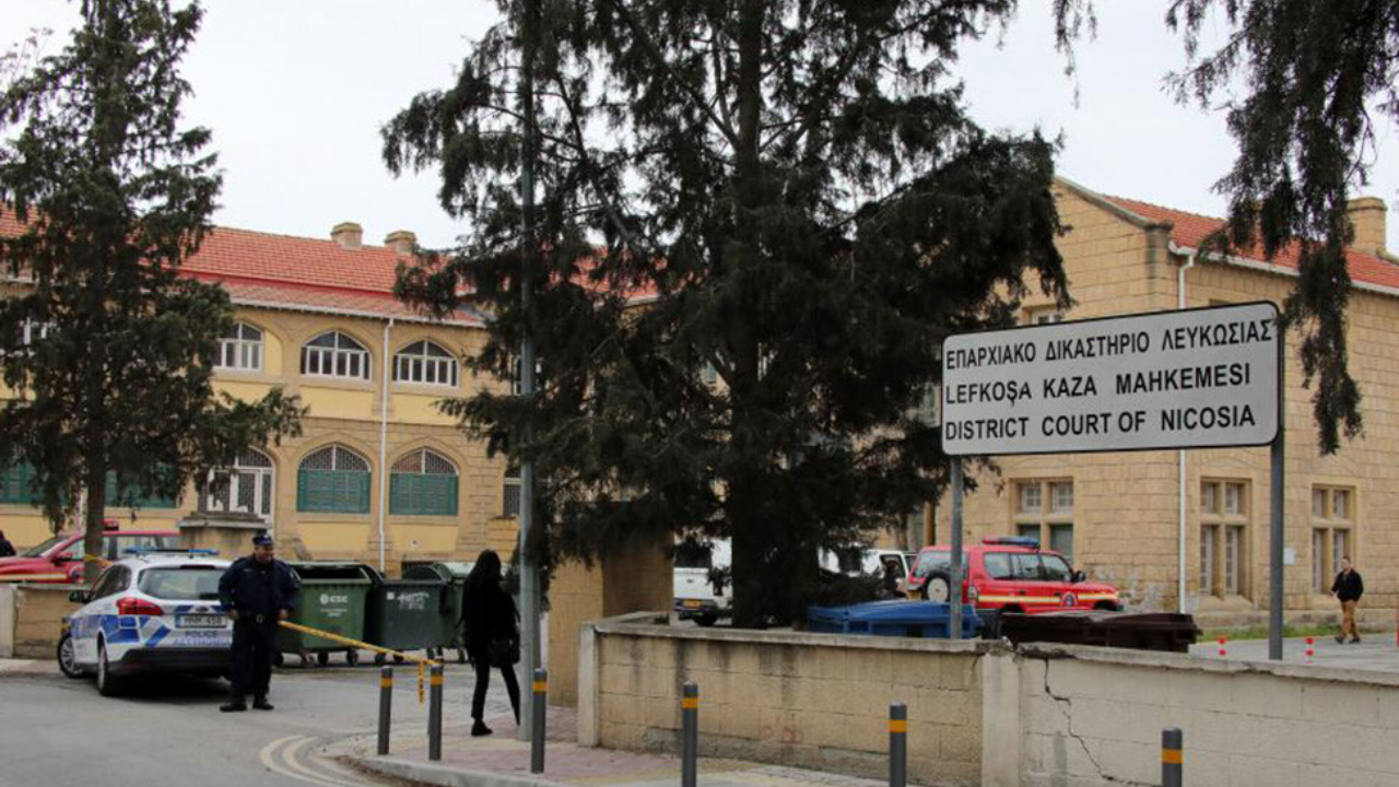 Alman Emlakçıya Tahliye Yok