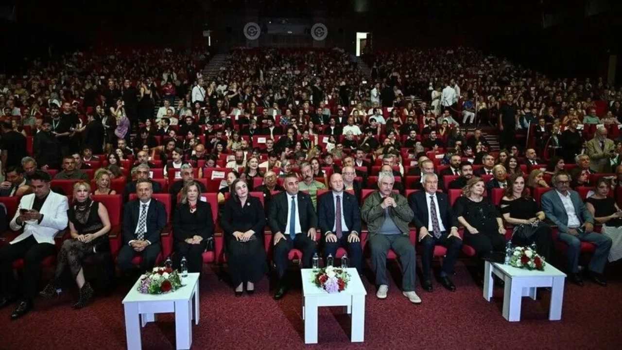Altın Koza’da 33. Festivalin Ödülleri Sahiplerini Buldu